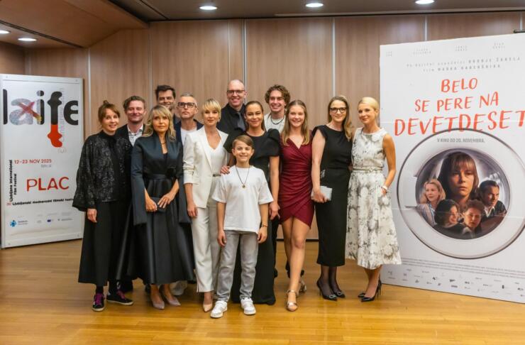 belo se pere na devetdeset