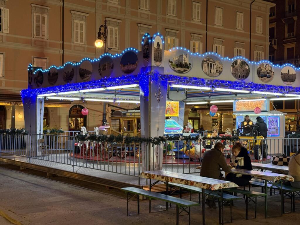 Veliko stojnic zaprtih že pred osmo