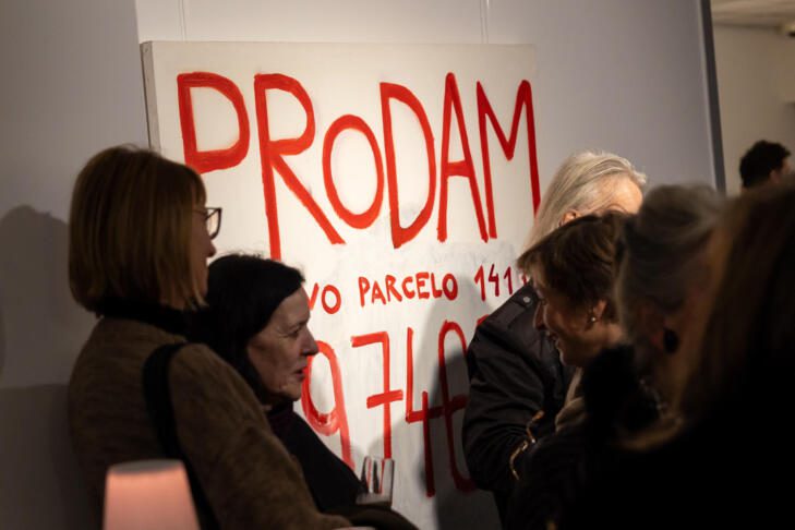 V Generali galeriji se na zadnji razstavi letošnjega leta predstavlja umetnik Klemen Zupanc 3 Klemen Zupanc Generali razstava dec 2025 122