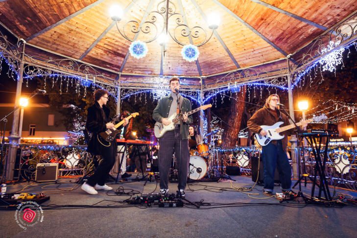 Praznično dogajanje v slovenski Istri: Izola predstavlja Ledeni otok 3 LPS