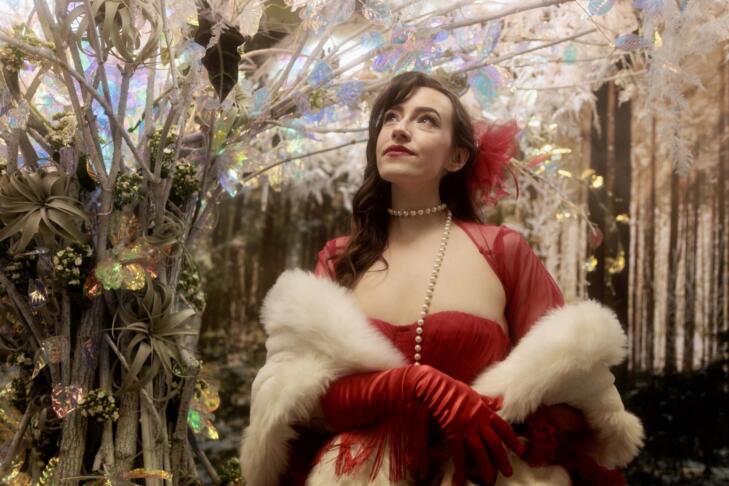 Poseben božič Parvani Violet: sebi in drugim podarila krasno pesem 3 Pod Omelo 6