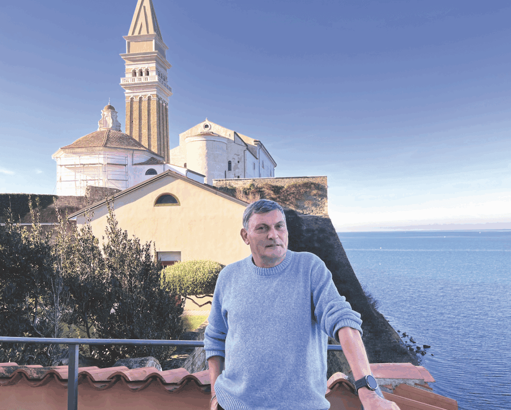 Zorko bajc Iz Pirana v Barcelono: Zorko Bajc bo maševal v znameniti Sagradi Familii