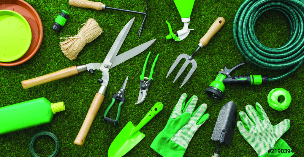 gardening tools 2190394 1