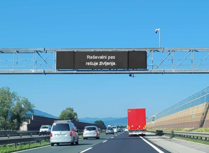 Odprto pismo vladi: Istra brez sodobne cestne povezave ne zmore več 2 ceste, promet