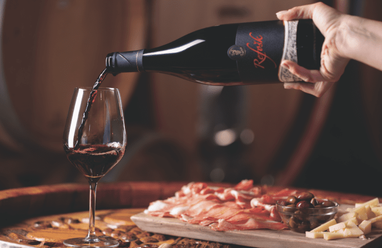 Vinska klet Korenika – »špica od turna«! 2 Screenshot 2026 01 28 at 11.33.41