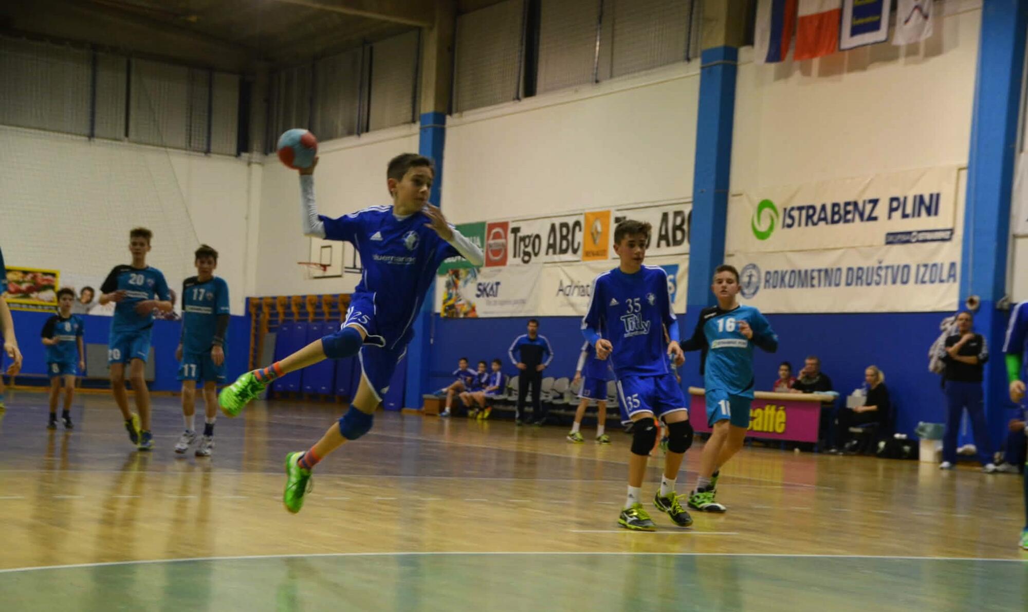 Od igrišč ob morju do slovenskega dresa: Brata Makuc in Staš Slatinek Jovičič 2 Andraž Makuc // FOTO: RK Jadran Hrpelje Kozina S. Makuc