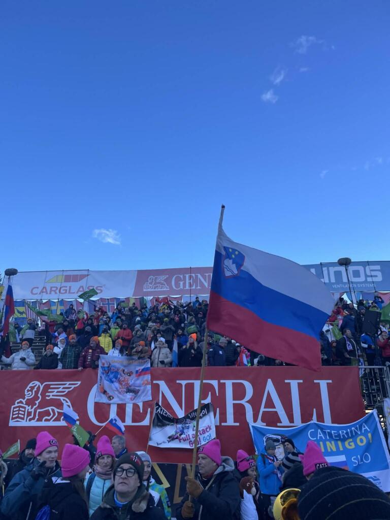 att.67eSms3gQxxQN8BX4sbwbj tKgbuYIUkdDTJy5FOqtE