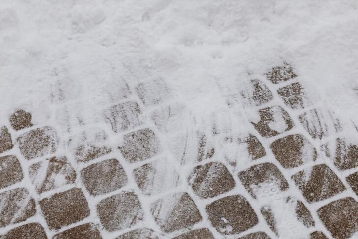 pexels karola g 6633900