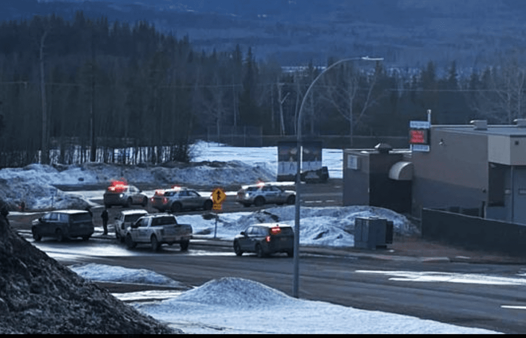 streljanje v kanadi na srednji šoli