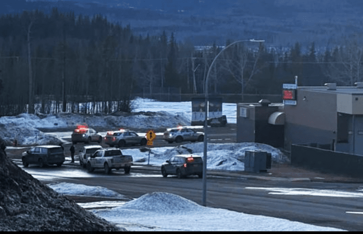 streljanje v kanadi na srednji šoli