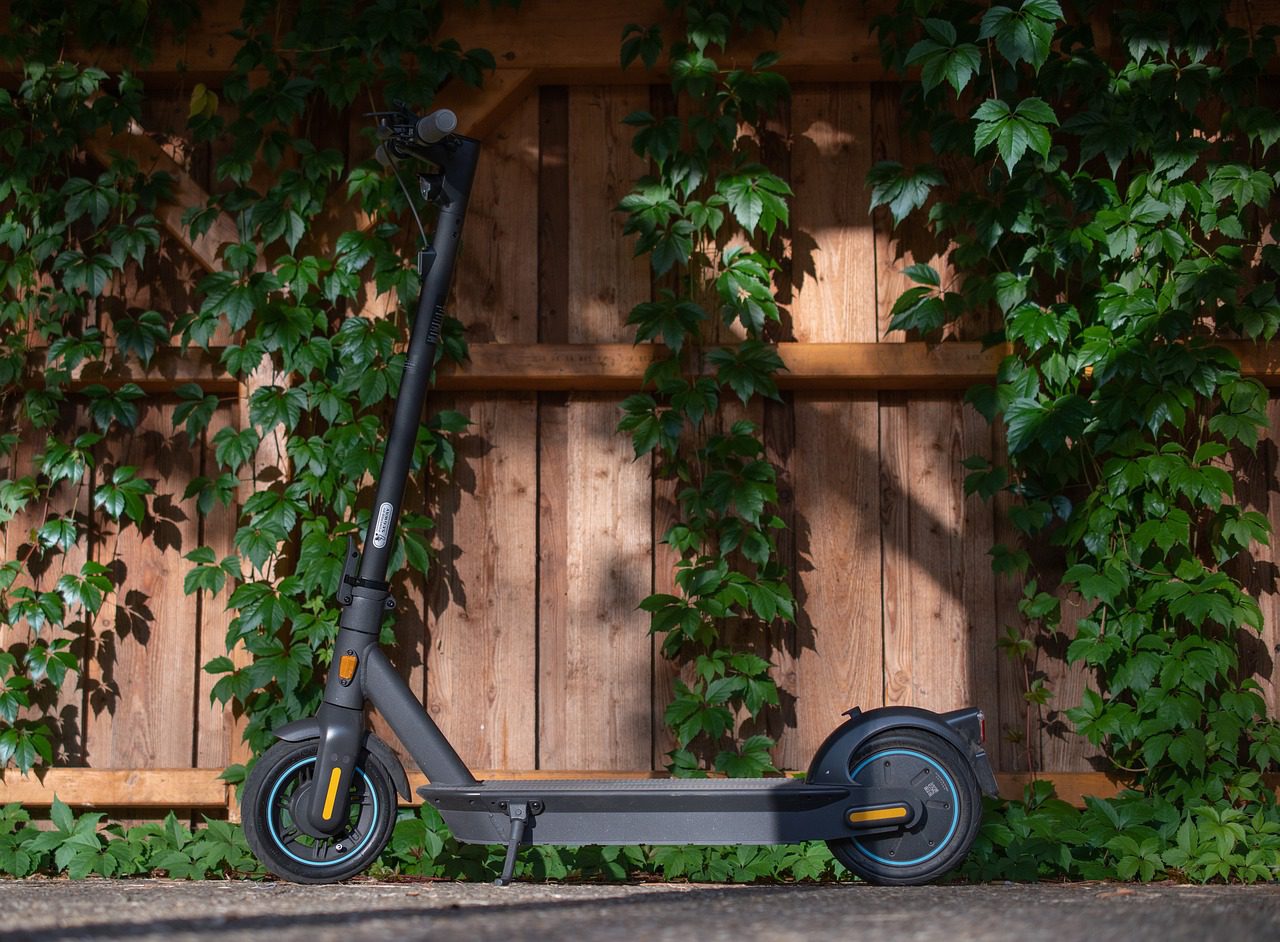 aixklusiv e scooter 5432641 1280