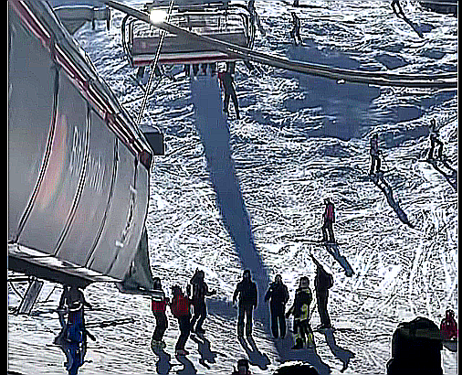 otrok padel z žičnice