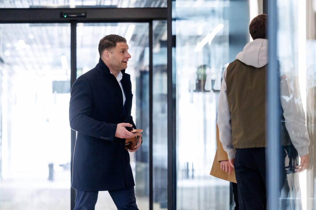 STEVANOVIĆ ZORAN RESNICA VLADA SLOVENIJA DZ