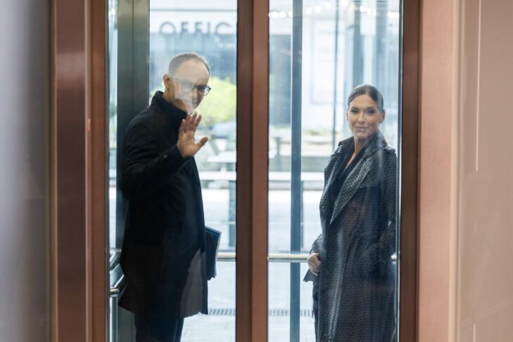 5 strank na prvem pogovoru pri Golobu: "Uspeli smo se dogovoriti v interesu države" 2 ANŽE LOGAR DEMOKRATI