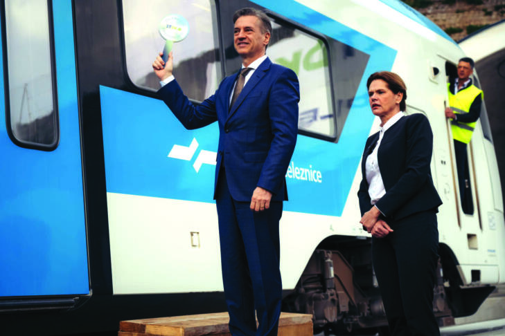 2TDK Otoritev 7RV1216 BeGR8 Media