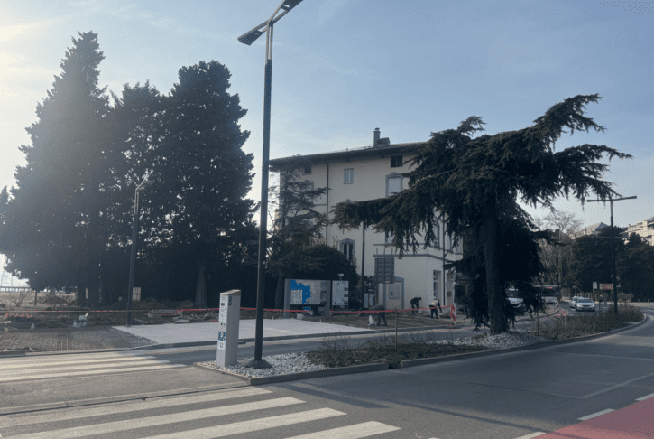 Kaj delajo v središču Portoroža? (foto) 4 Posnetek zaslona 2026 03 02 211334