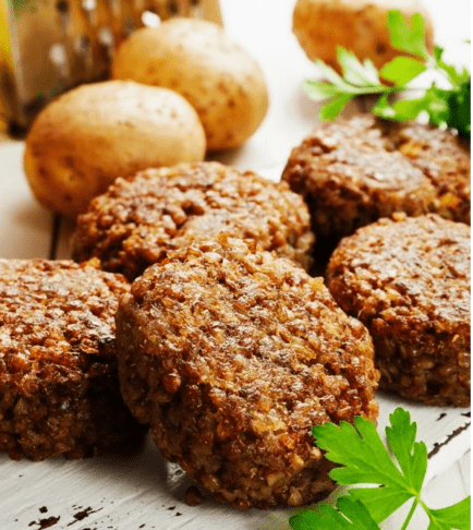 Naravnost božansko: Hrustljavi polpeti iz leče in krompirja 2 krompir polpeti