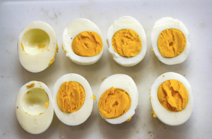 Kaj se zgodi z vašim krvnim tlakom, če redno jeste jajca? 3 jajca