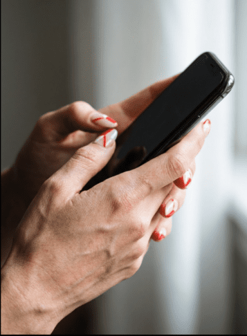 Še huje, kot si mislite: razkrivamo, kaj vse lahko mobilni telefon izve o vas 4 telefon