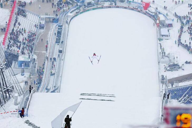 SPO20260326 BOR 9862 xlarge