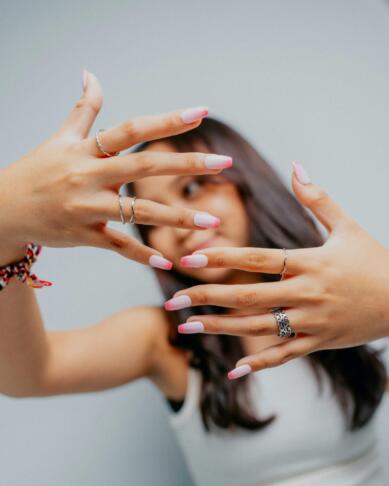 ari kurniawan q9nfBLcMi9g unsplash