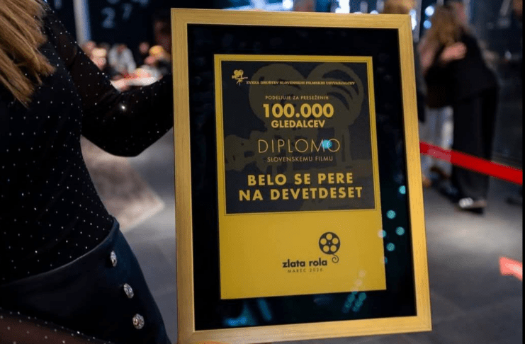 belo se pere na devetdeset