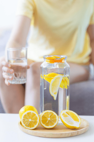 voda z limono