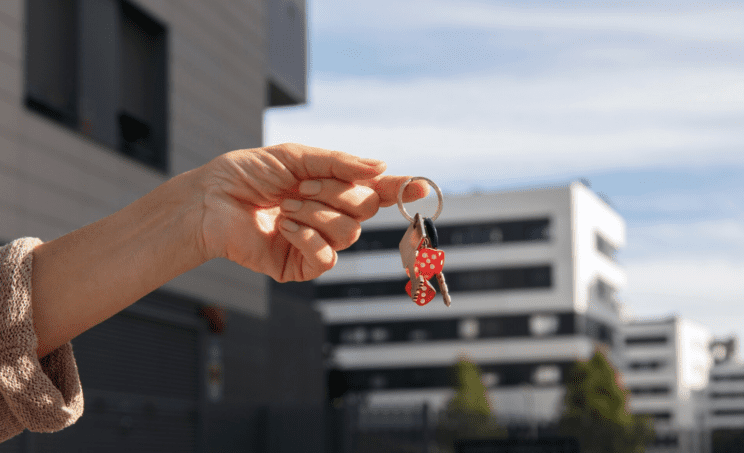 Nova uredba o kratkotrajnem oddajanju: sobodajalci kritični do kriterijev