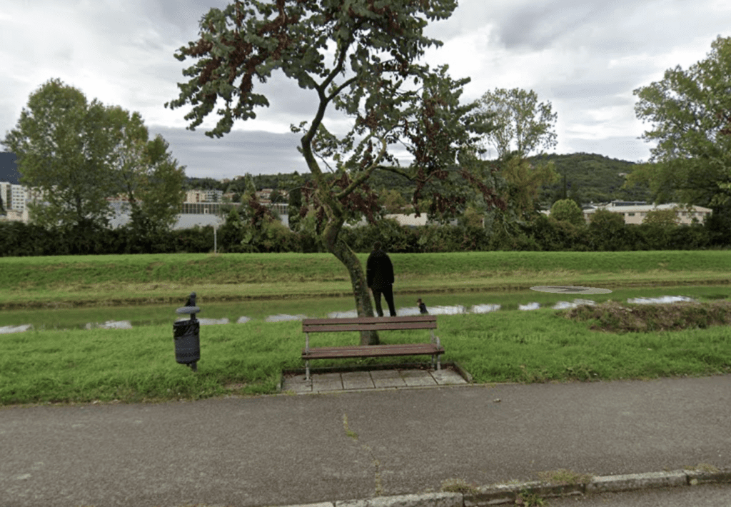 18-letnik po nesreči pobegnil policiji in preplaval reko Badaševico