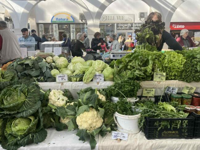 Praznična tržnica v Kopru (FOTOGALERIJA) 4 Unknown 2