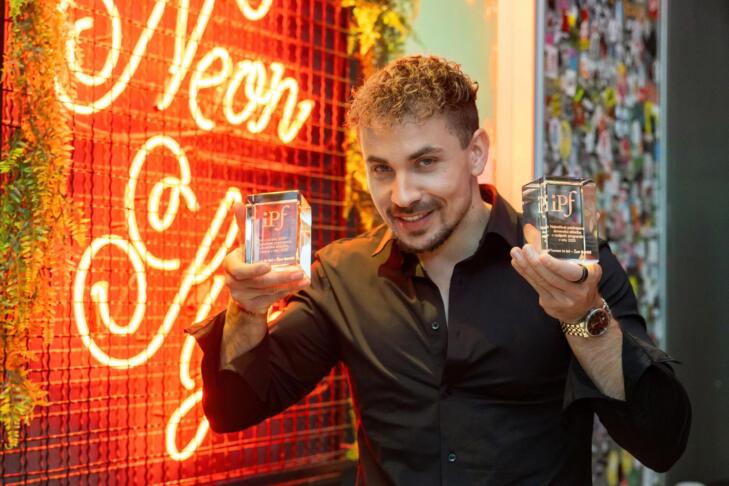 Zan Sercic z dvema nagradama