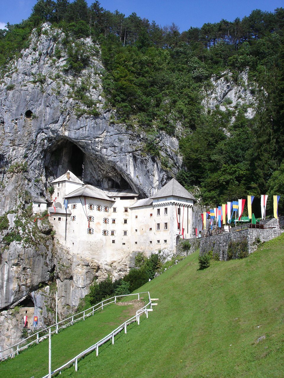 Predjama