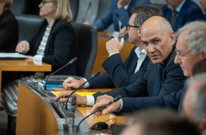 parlament