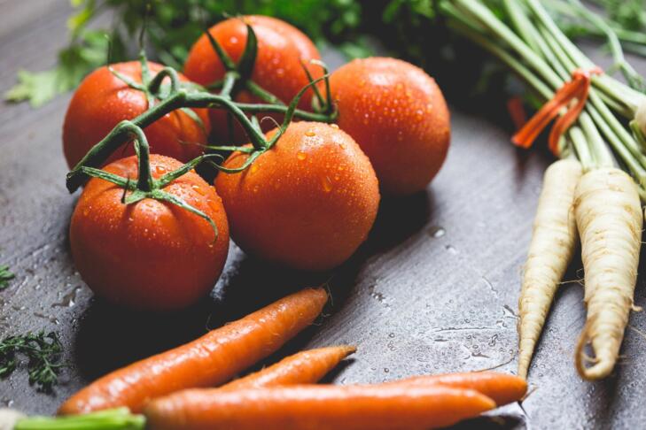 pexels tomatoes 1867744