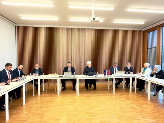 Nevzet Porić bo Islamsko skupnost v Sloveniji vodil še pet let 2 islamska skupnost v sloveniji