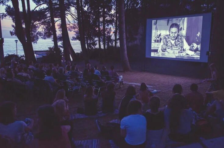 kino otok izola filmi program