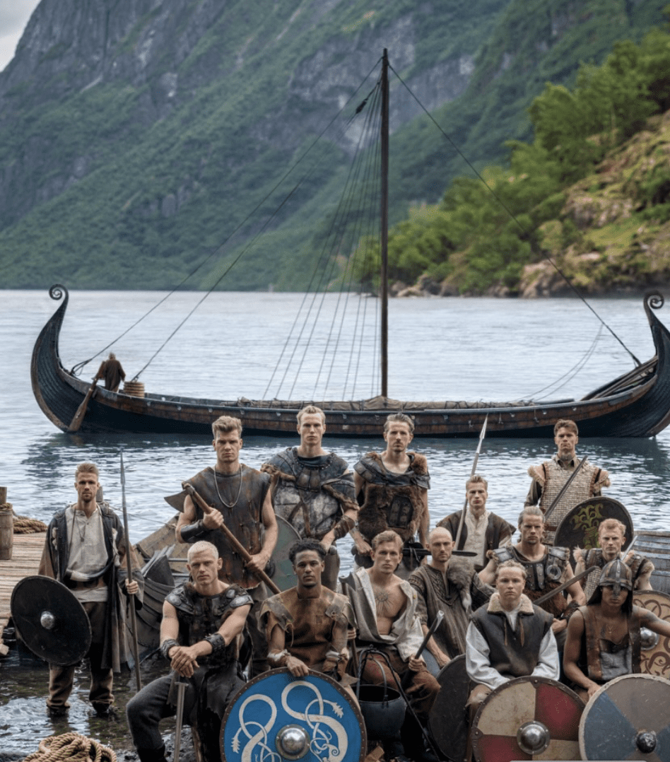 Norveški nogometaši navdušili z nenavadno ekipno fotografijo: v svet na svetovno prvenstvo kot Vikingi