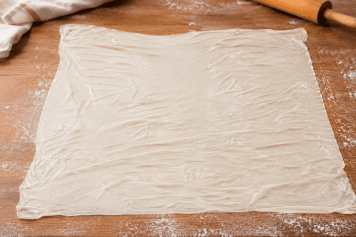 SLADICA VLEČENO TESTO ŠTRUDELJ PITA BUREK