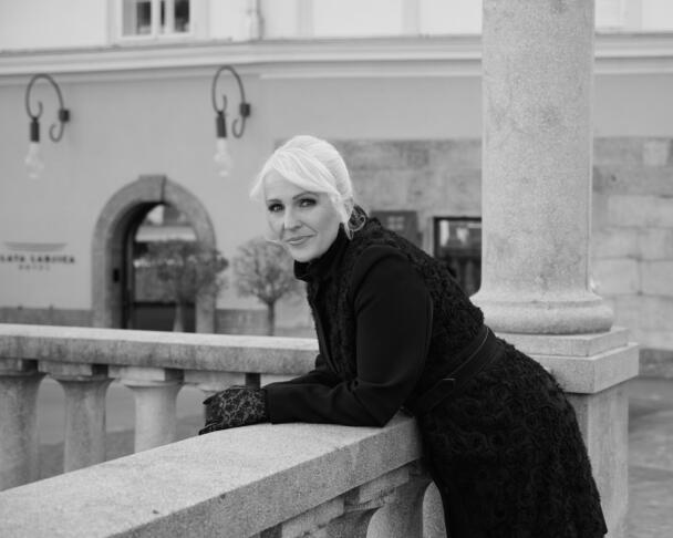 Alenka Godec obudila uspešnico, ki je pred 60 leti osvojila Evropo 2 pressfotoAlenka Godec2 ivopogorelcnik