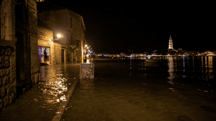 hvar