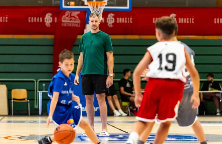 Goran Dragic nove generacije kosarkarjev v Laskem spremlja ze 12 let