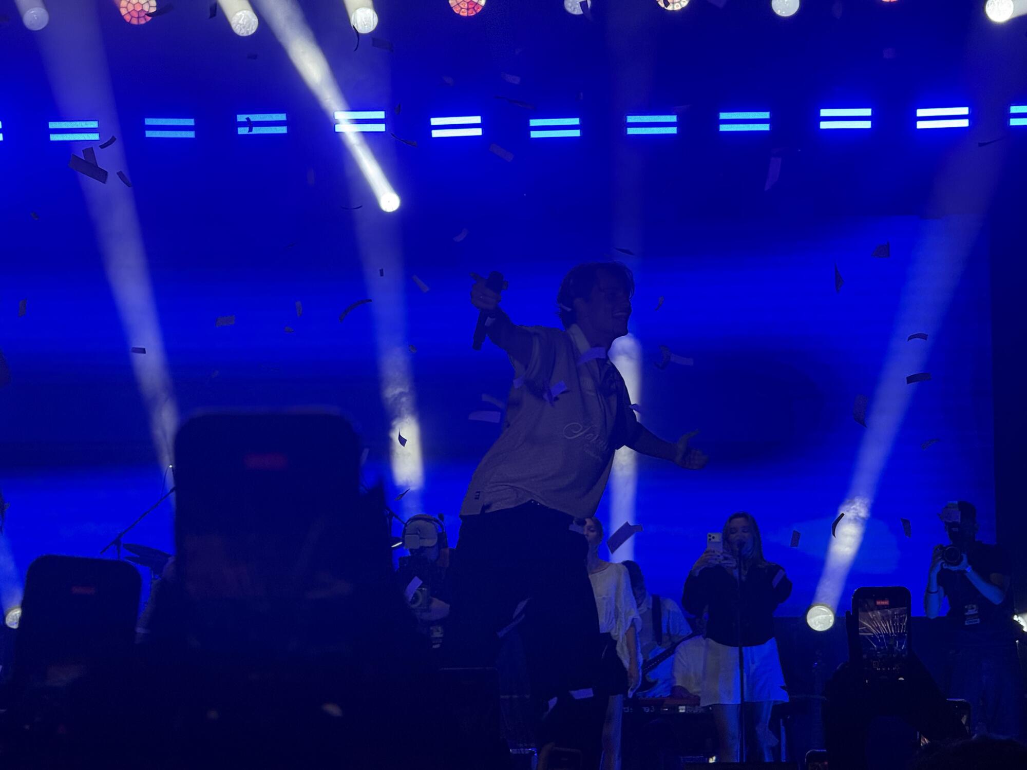 Jakov Jozinović ta vikend začuda leti v Kopru: Slovenke ste prave "lutke" (FOTO in VIDEO) 17 Jakov Jozinović, Koper, Koncert, Ukmarjev TRG