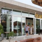 Prenovljeni objekt Ljubljana v Portorožu odprl vrata, igralnica še čaka na zeleno luč (FOTO) 28 Naslovna 1