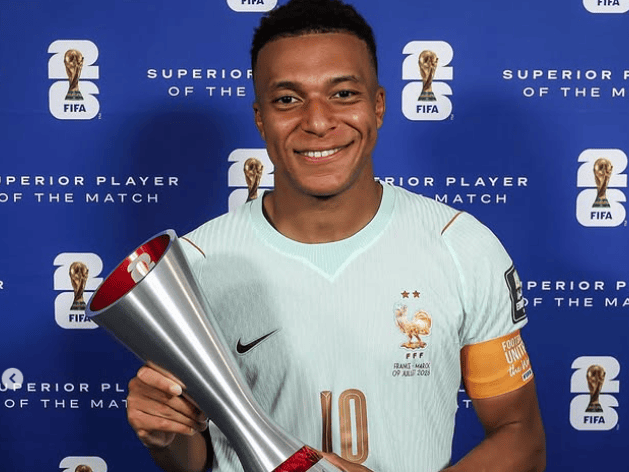 Mbappé zrušil Messijevo vladavino: z 22 goli postal najboljši strelec v zgodovini svetovnih prvenstev (VIDEO) 2 Kylian Mbappe