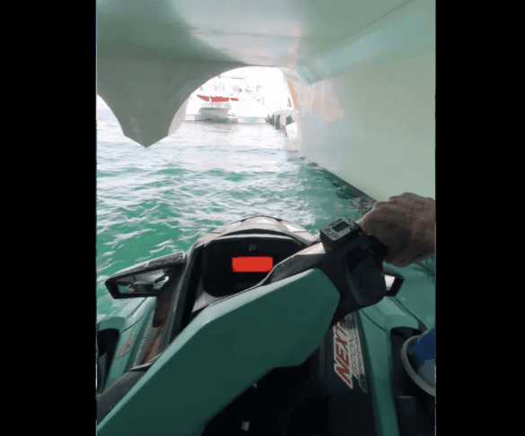 jet ski