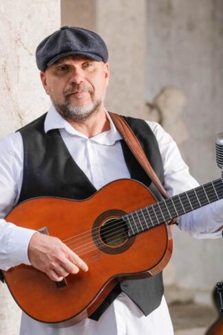 Elvir Bečić – Bečo: svojim sanjam je sledil od bazena do odra