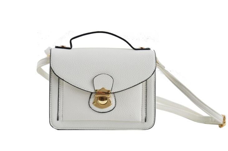 handbags white 2472100 1280