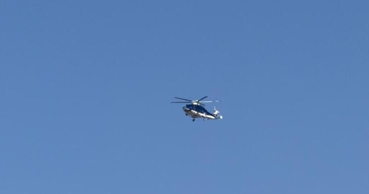 helikopter izola rok policija