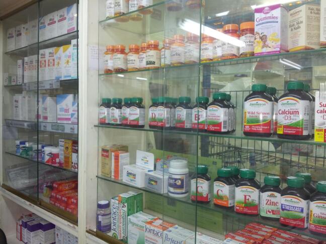 moakets pharmacy 218692 1920