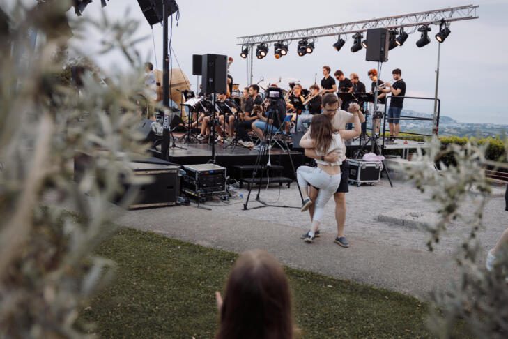 Utrinki z MareziJazza: 3 dni glasbe, uživanja in prostovoljskega zagona (FOTOGALERIJA) 2 plesoder foto Matevz Kocjan